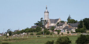 Lire la suite à propos de l’article Visite de l’église de Montautour